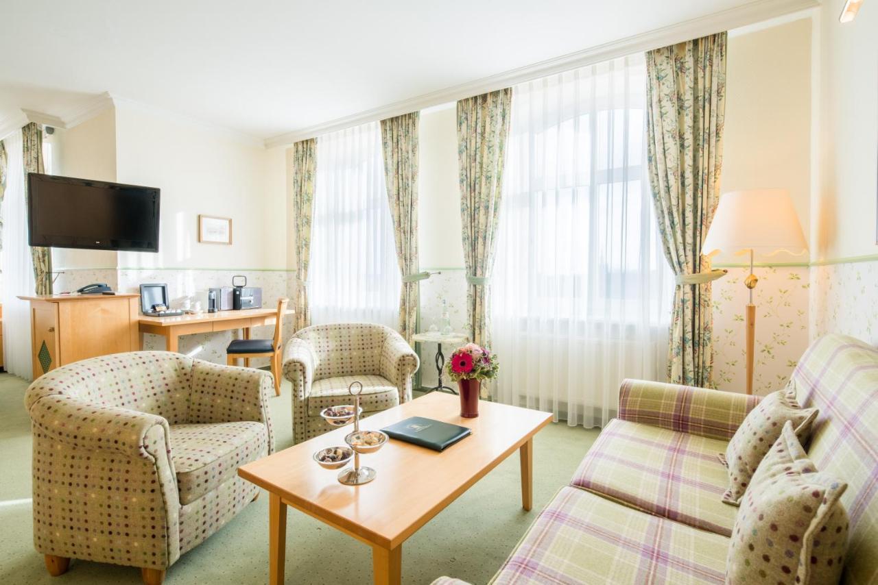 Inselhotel Vierjahreszeiten 보르쿰 외부 사진