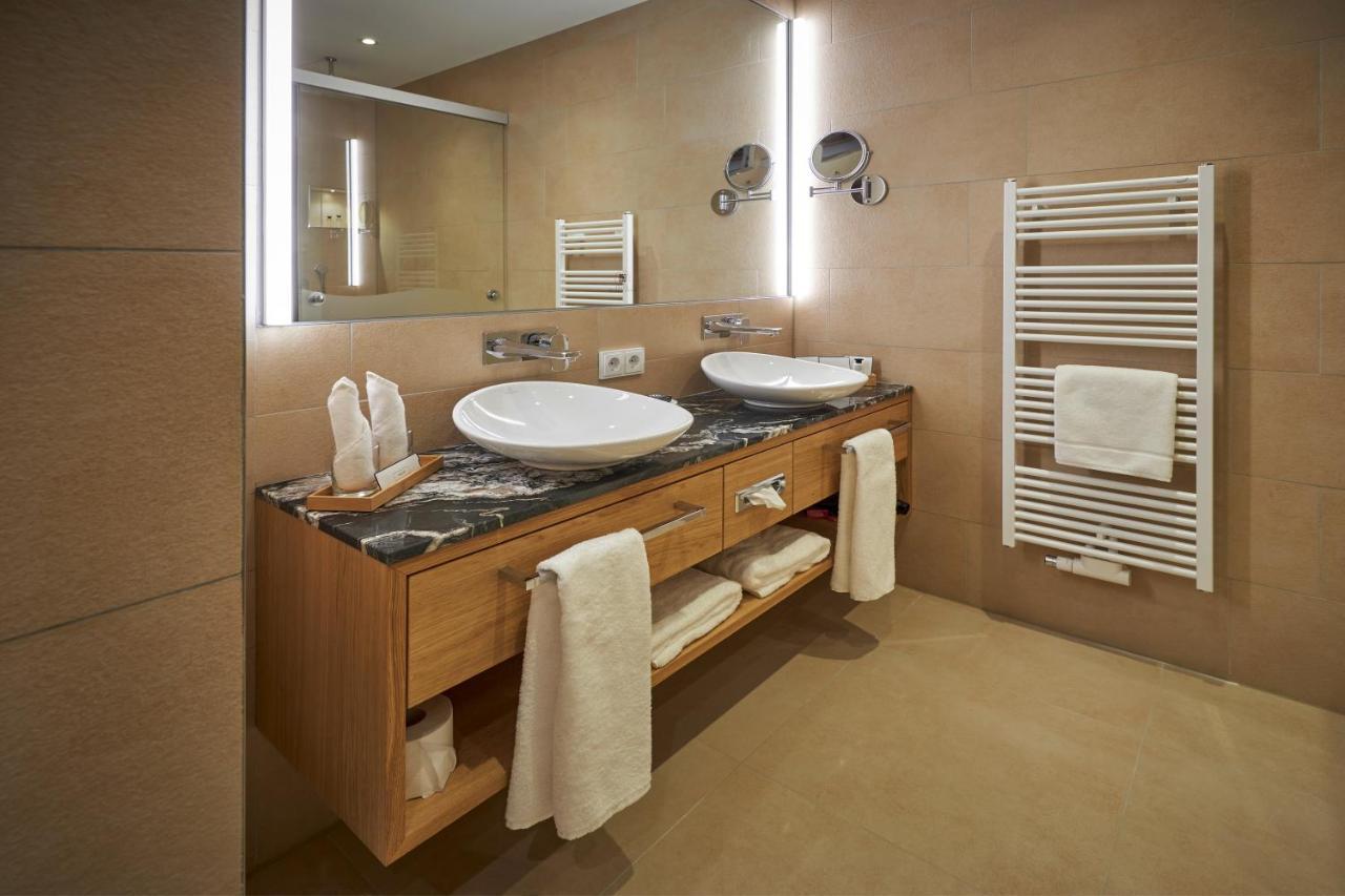 Inselhotel Vierjahreszeiten 보르쿰 외부 사진